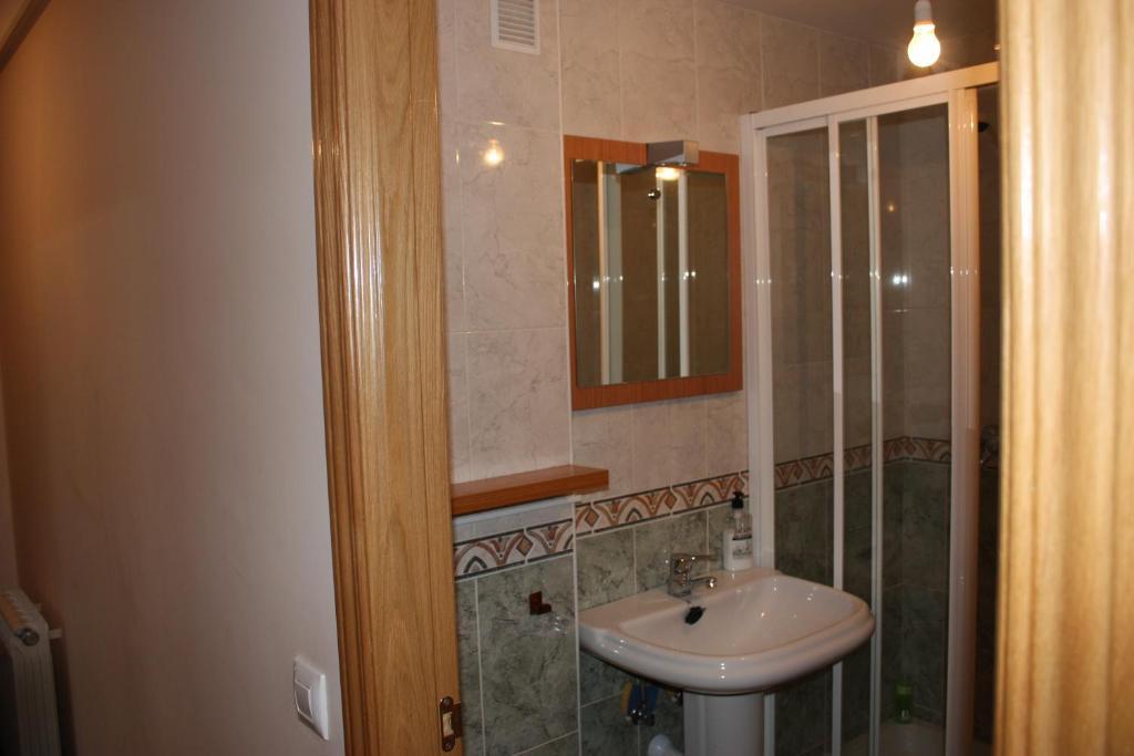 Apartamento La Cenicienta Apartment เลออน ภายนอก รูปภาพ