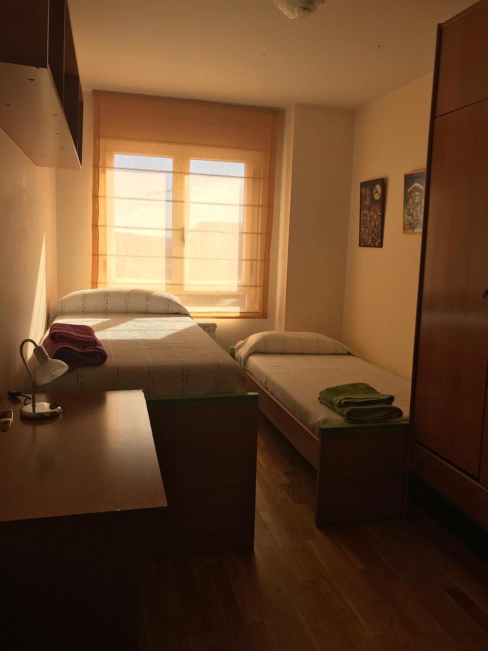 Apartamento La Cenicienta Apartment เลออน ภายนอก รูปภาพ