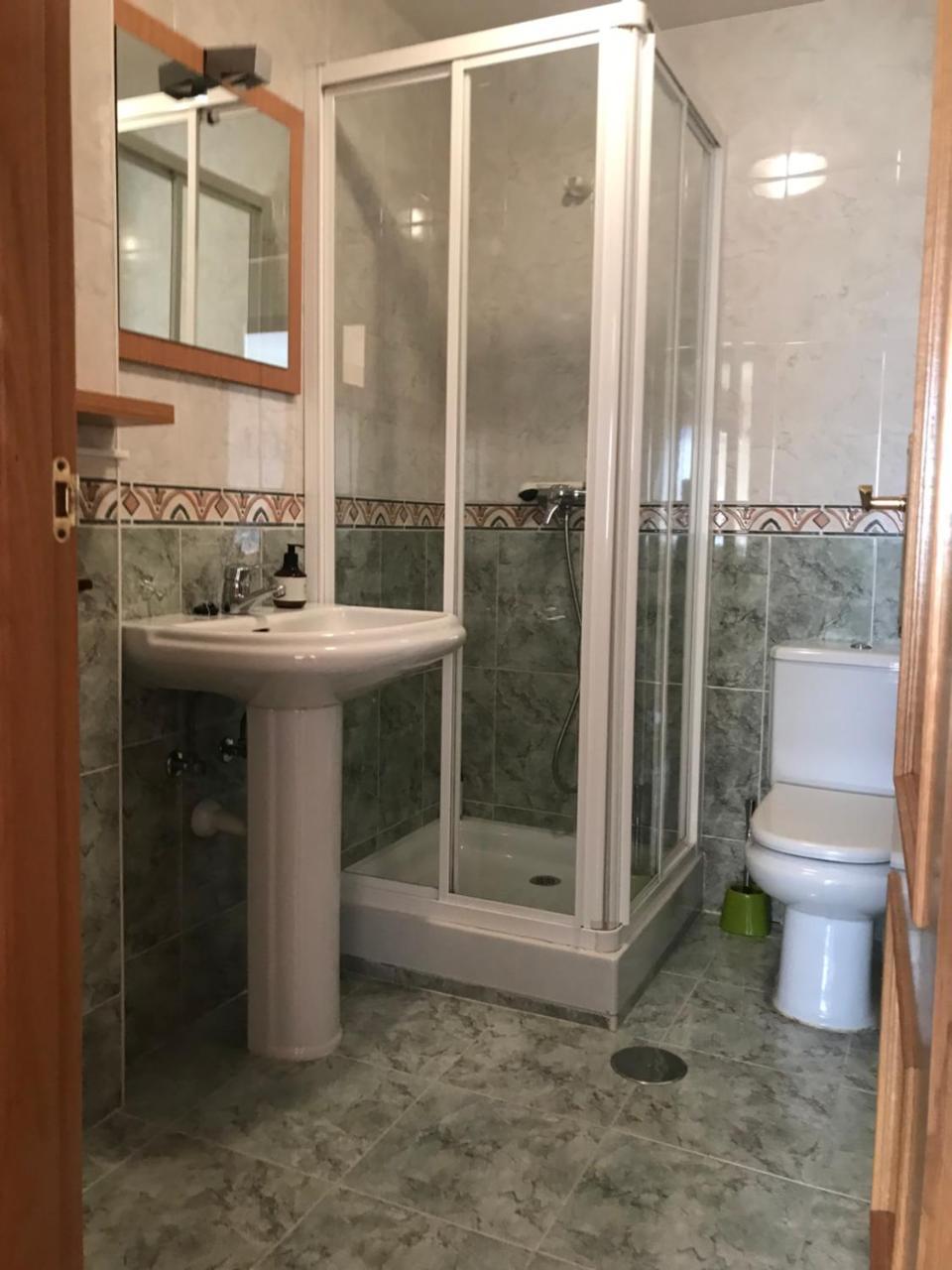 Apartamento La Cenicienta Apartment เลออน ภายนอก รูปภาพ